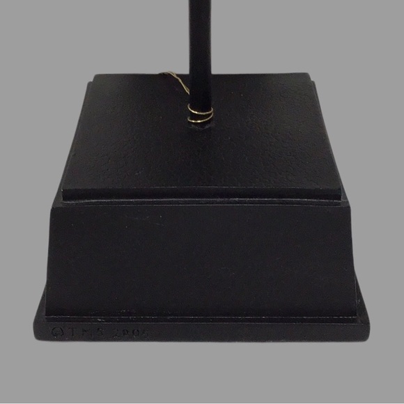 NEW VITRUVIAN Collection Peace Sign Handmade Bronze Sculpture on Base, Date 2005 - Picture 9 of 12